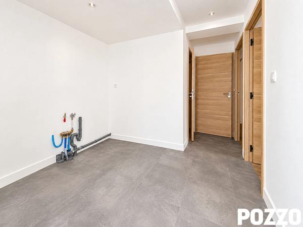 A Vendre - Avranches centre - Appartement rez-de-chaussée - 5 pièce(s) 137,64 m² - terrasse et parking AVRANCHES