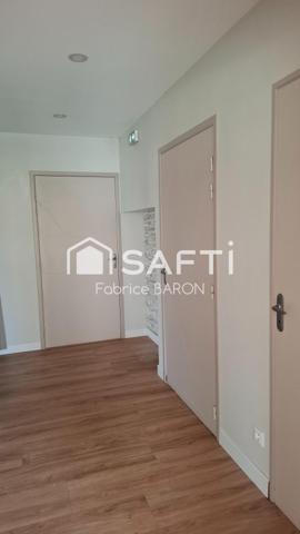 LOCAL COMMERCIAL / HABITATION — CHAMPIGNY-EN-ROCHEREAU