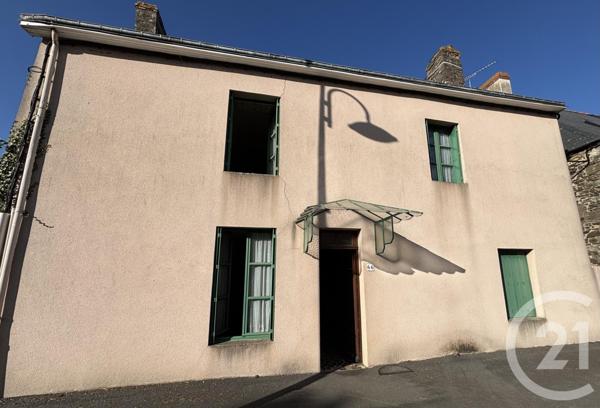 Maison à vendre  8 pièces - 198,19 m2 COUPTRAIN - 53