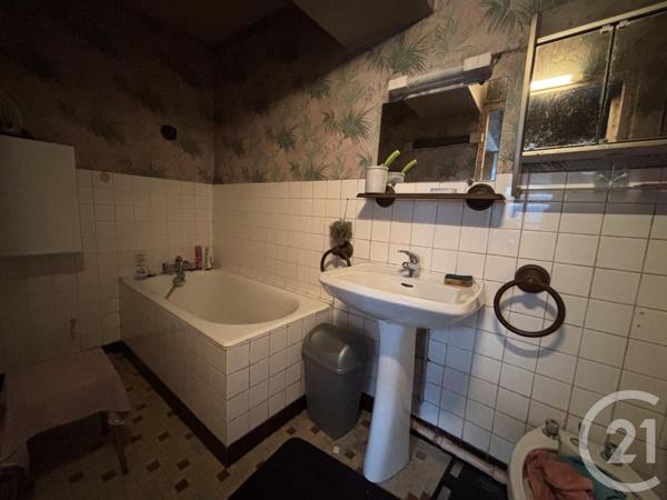 Maison à vendre  8 pièces - 198,19 m2 COUPTRAIN - 53