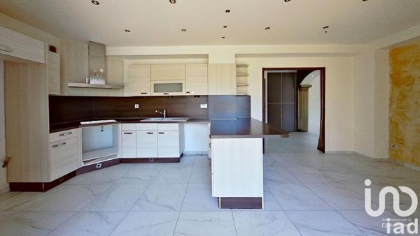 Maison à vendre 6 pièces 179,5 m² Saint-Clair-de-la-Tour