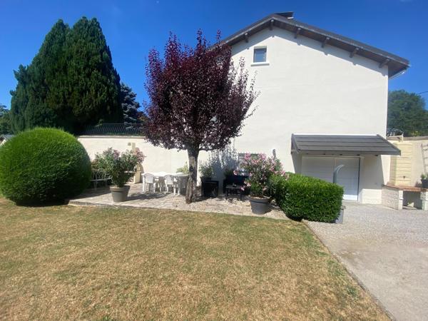 Maison  8 pièces 164m²