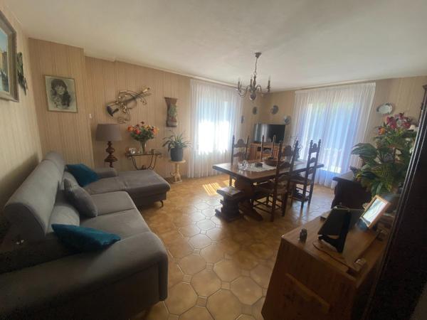 Maison  8 pièces 164m²