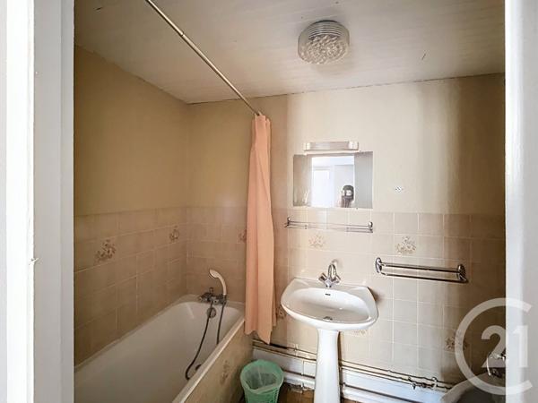 Immeuble à vendre  1391,88 m2 PLOMBIERES LES BAINS - 88