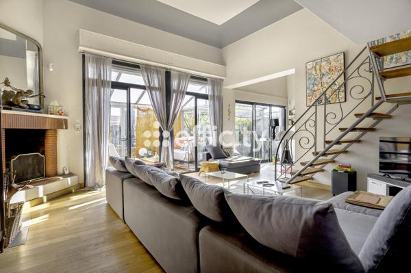 Maison 7 pièces - 226 m²