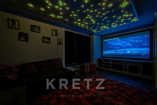 Exceptionnelle villa rénovée de 400m2 sur un parc paysager de 8300m2