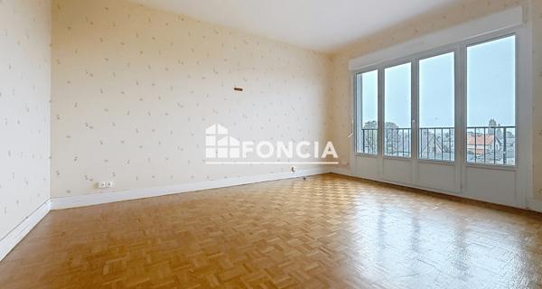 À vendre Appartement 2 pièces 45 m² - Flers 61100