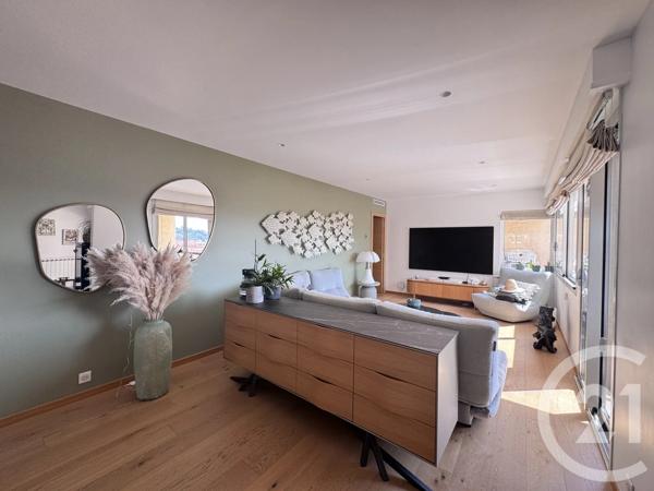 Appartement F4 à vendre  4 pièces - 144,45 m 2   BEAULIEU SUR MER  - 06