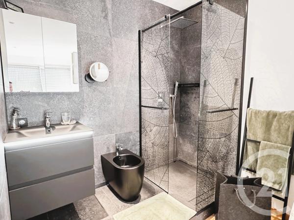 Appartement F4 à vendre  4 pièces - 144,45 m 2   BEAULIEU SUR MER  - 06