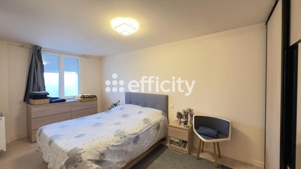 Maison 8 pièces - 205 m² Exclusivité efficity