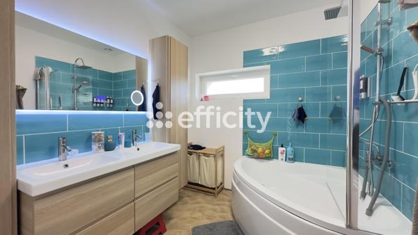 Maison 8 pièces - 205 m² Exclusivité efficity