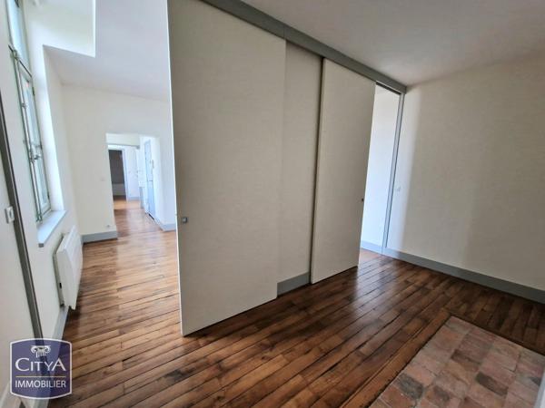 Immeuble à vendre 391m² Saumur (49400)