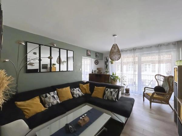 Appartement à vendre 5 pièces 89m² Montbéliard (25200)