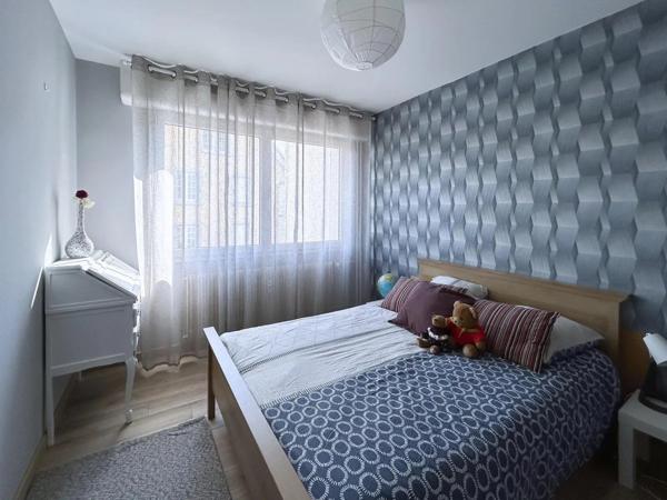 Appartement à vendre 5 pièces 89m² Montbéliard (25200)