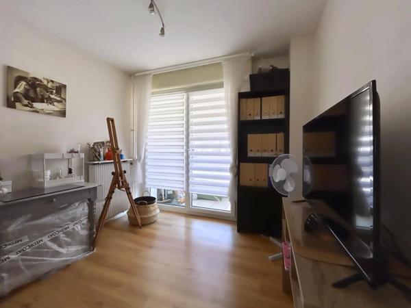 Appartement à vendre 5 pièces 89m² Montbéliard (25200)