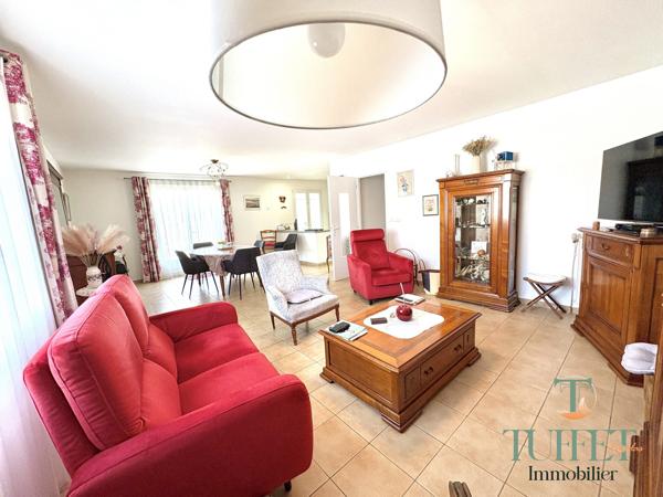 MAISON EN SUPERBE ETAT ET PROCHE DU CENTRE VILLE DE LA TREMBLADE
