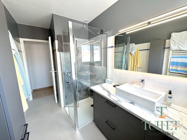 MAISON EN SUPERBE ETAT ET PROCHE DU CENTRE VILLE DE LA TREMBLADE