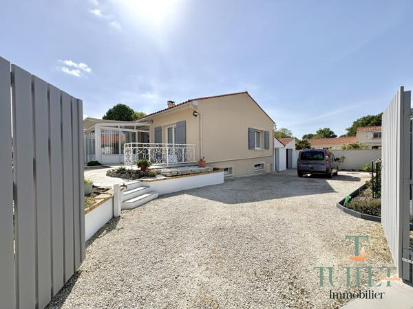 MAISON EN SUPERBE ETAT ET PROCHE DU CENTRE VILLE DE LA TREMBLADE