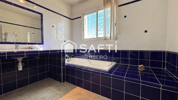 Port Leucate,Belle villa,T8 avec piscine sur parcelle de 400m²