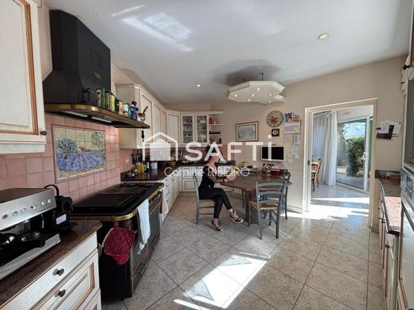 Port Leucate,Belle villa,T8 avec piscine sur parcelle de 400m²