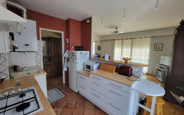 Appartement à vendre    3 pièces • 79 m2 Pau