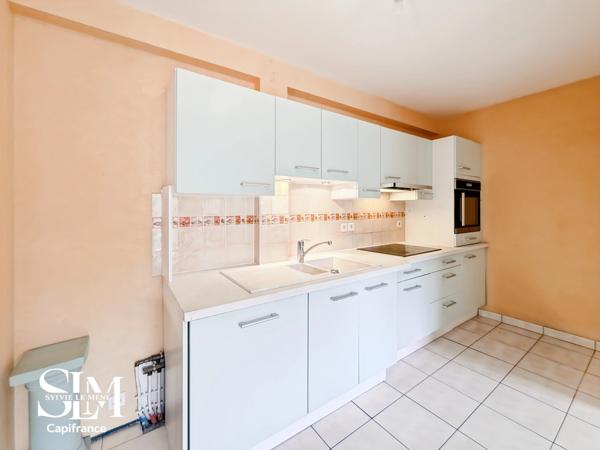 PONTIVY – T3 avec double balcon, parking et ascenseur – Résidence récente sécurisée