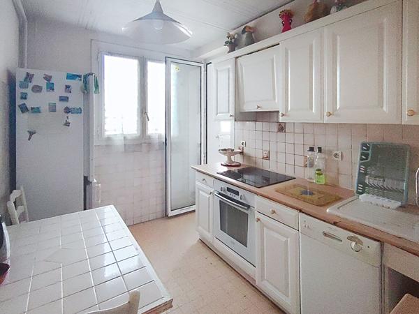 A  VENDRE APPARTEMENT TYPE 2/3 13003 MARSEILLE BELLE DE MAI CAVE GARAGE