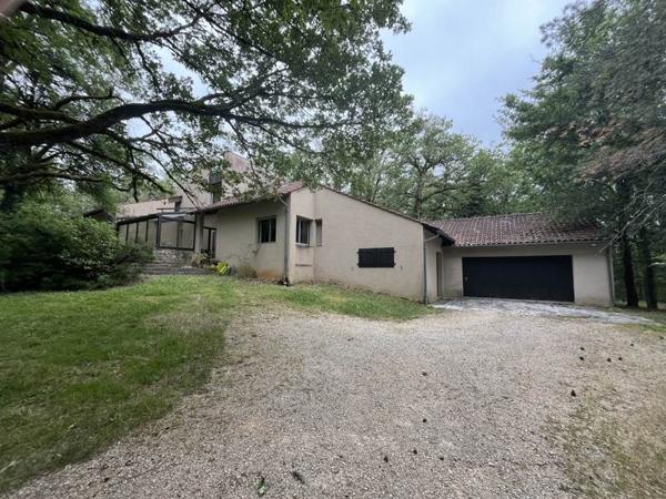 Maison à vendre 317 700 € Villefranche-de-Rouergue 7 p 275 m² DPE C