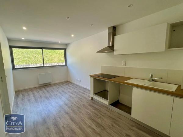 Appartement à louer 2 pièces 26.67m² Clermont-Ferrand (63000)