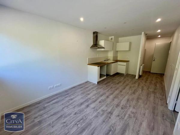 Appartement à louer 2 pièces 26.67m² Clermont-Ferrand (63000)