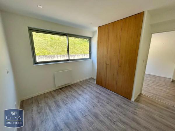 Appartement à louer 2 pièces 26.67m² Clermont-Ferrand (63000)