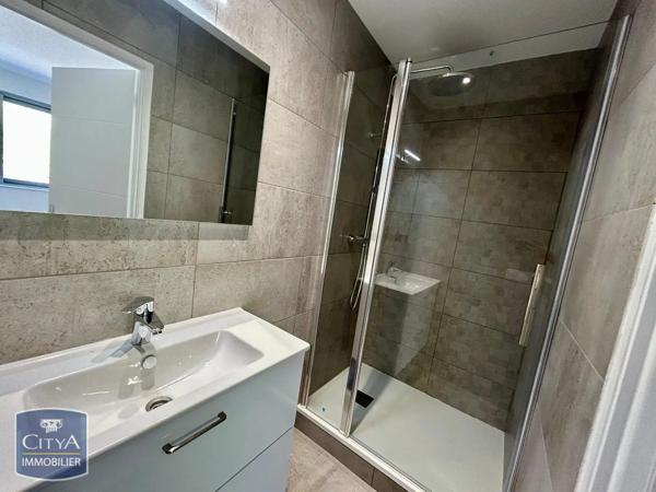 Appartement à louer 2 pièces 26.67m² Clermont-Ferrand (63000)