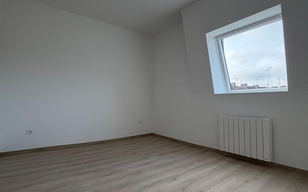 Appartement à louer    2 pièces • 36,50 m2 Anzin
