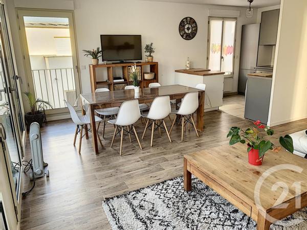 Appartement F4 à vendre  4 pièces - 86,40 m2 ST DENIS - 93