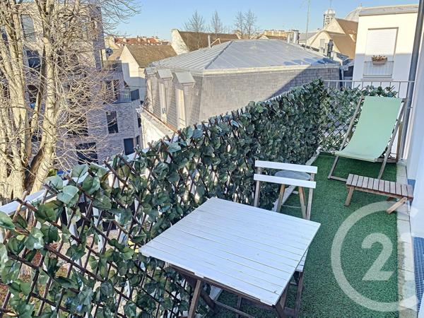 Appartement F4 à vendre  4 pièces - 86,40 m2 ST DENIS - 93