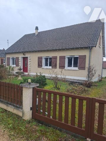 Maison à vendre à Fussy (18110) en Cher (18)

Maison en vente à Fussy, située à proximité des...