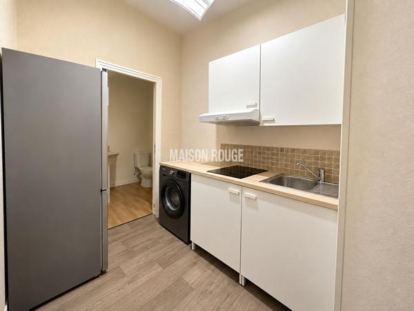 DINAN CENTRE ensemble de 2 appartements T2 loués dans un immeuble ancien