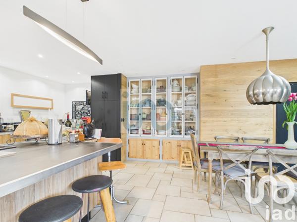 Maison à vendre 15 pièces 400 m² La Flotte