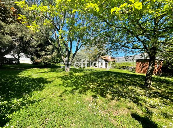 Terrain - 714 m²