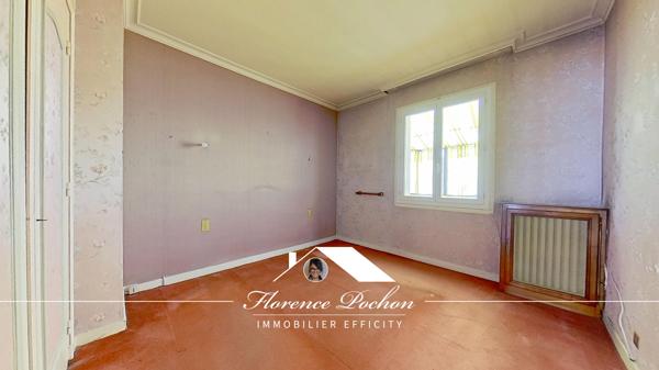 Maison
         7 pièces
        - 158 m² Exclusivité 262 500 € *