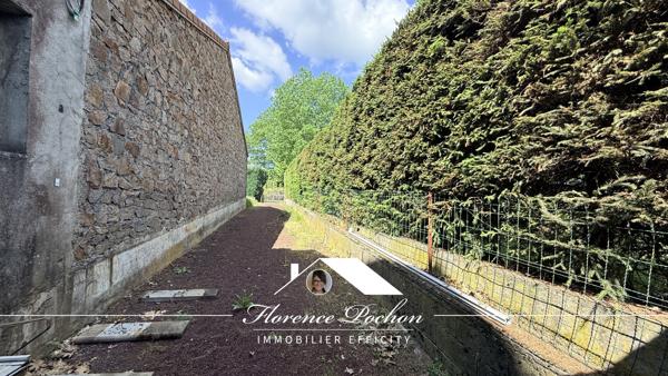 Maison
         7 pièces
        - 158 m² Exclusivité 262 500 € *