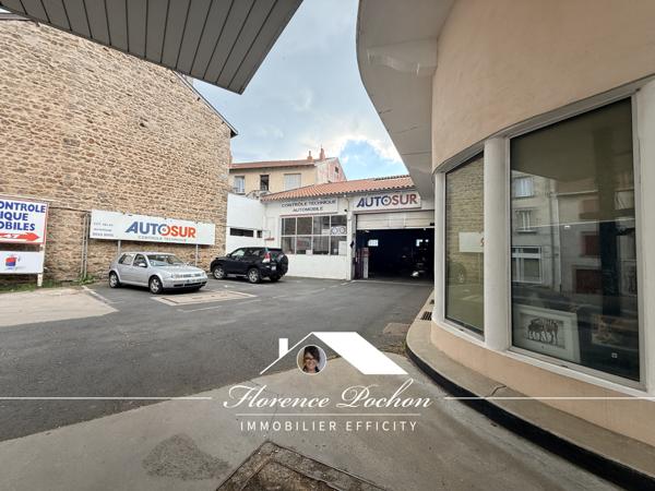Maison
         7 pièces
        - 158 m² Exclusivité 262 500 € *