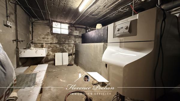 Maison
         7 pièces
        - 158 m² Exclusivité 262 500 € *