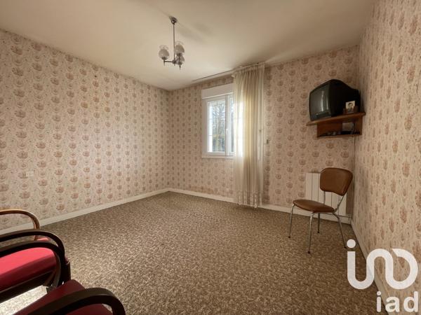 Maison 7 pièces de 121 m² à Pluméliau (56930)