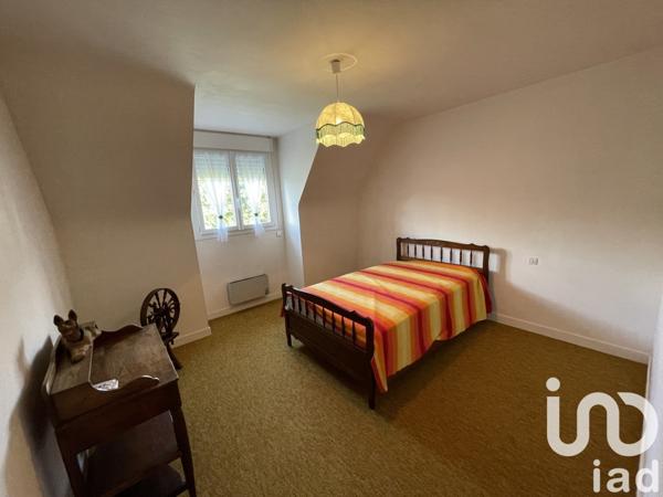 Maison 7 pièces de 121 m² à Pluméliau (56930)