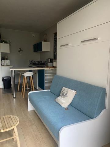 Le Moulleau : studio avec accès direct à la plage, parking et cave