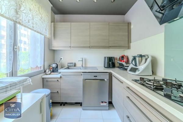 Appartement à vendre 4 pièces 106.81m² Roanne (42300)