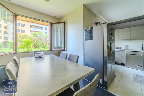 Appartement à vendre 4 pièces 106.81m² Roanne (42300)