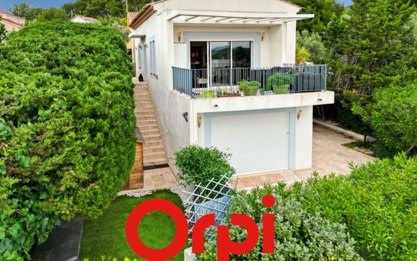 Appartement à vendre    3 pièces • 59,40 m2 Bandol