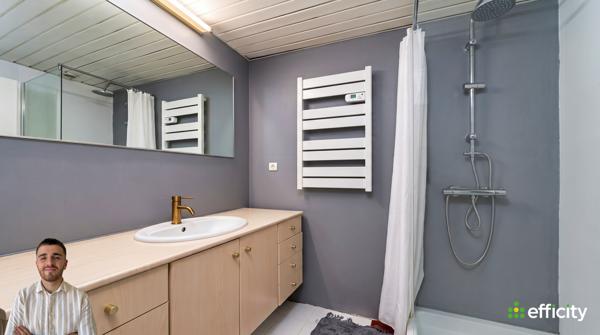 Appartement
         4 pièces
        - 100 m² Exclusivité 135 000 € *
